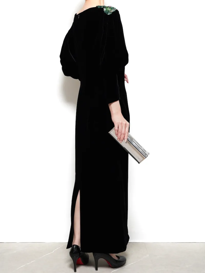 Mame Kurogouchi（マメ クロゴウチ）  エンブロイダードベルベットドレス（ブラック/サイズ2）全身斜め前