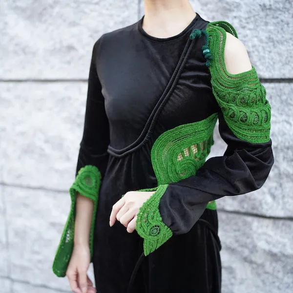 Mame Kurogouchi（マメ クロゴウチ） コードエンブロイダリー