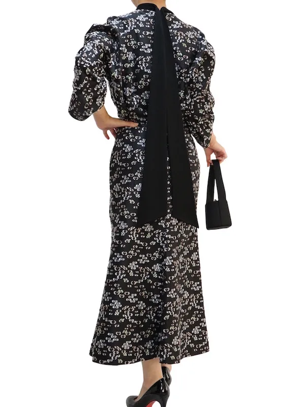 Mame Kurogouchi（マメ クロゴウチ）  フローラルカットジャガードボリュームスリーブドレス（ブラック/サイズ2）全身背面