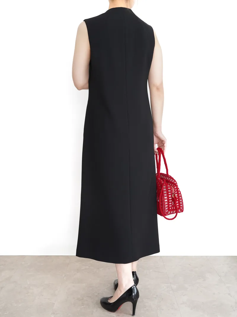 Mame Kurogouchi（マメ クロゴウチ） エンブロイダードボタンホール