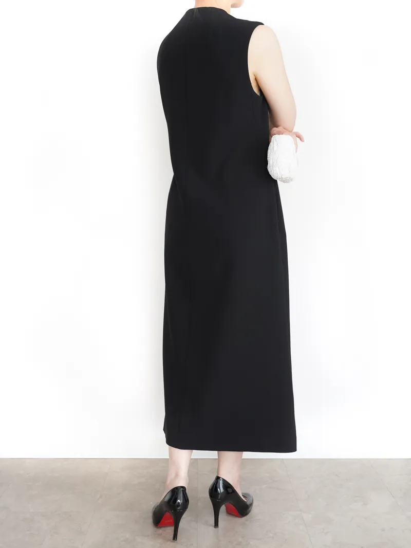 Mame Kurogouchi（マメ クロゴウチ）  エンブロイダードボタンホールスリーブレスドレス（ブラック/サイズ3）全身背面