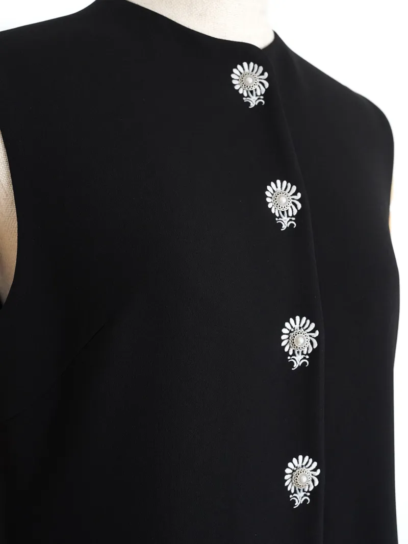 Mame Kurogouchi（マメ クロゴウチ）  エンブロイダードボタンホールスリーブレスドレス（ブラック/サイズ3）トルソーバストアップ