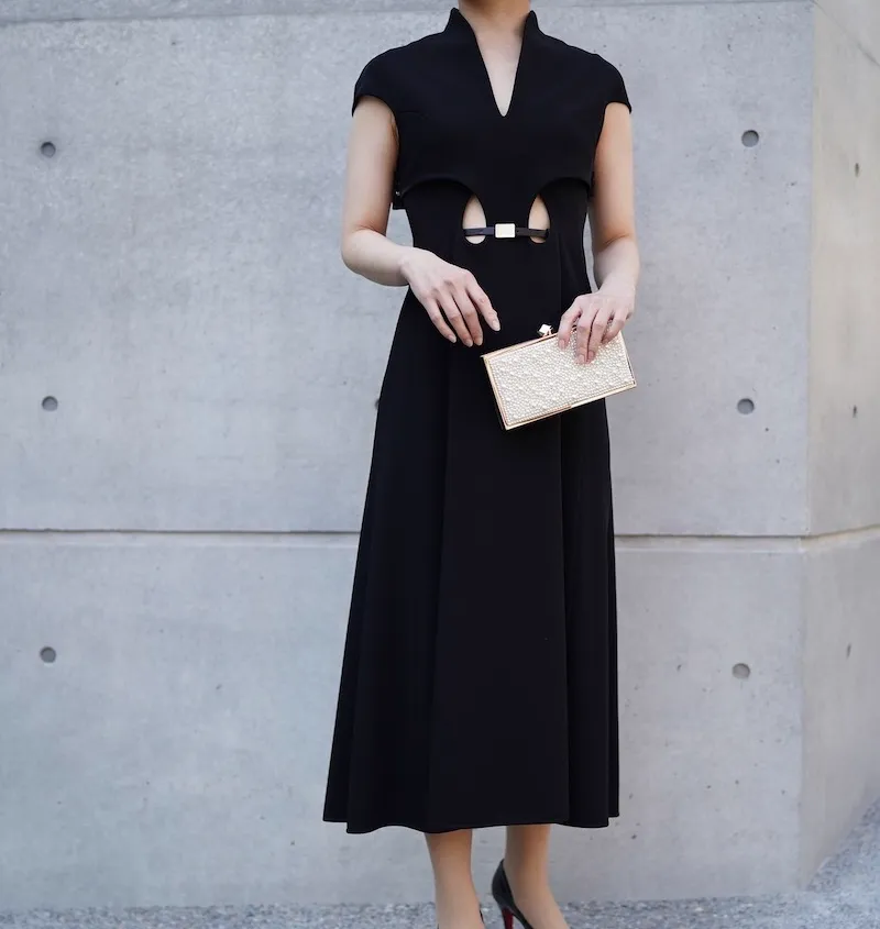 FOREVER NEW（フォーエヴァーニュー）  ゴールドレザー＆パールクラッチバッグ