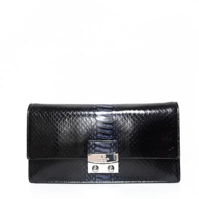 kate spade new york（ケイトスペード ニューヨーク）  エンボスレザークラッチ