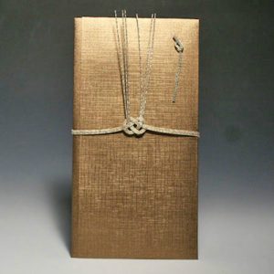 夫婦、家族で結婚式に参列する際のご祝儀金額相場