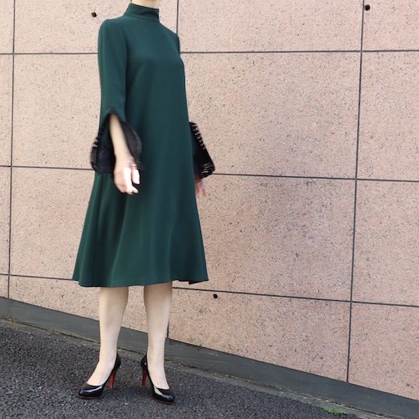 Mame Kurogouchi（マメ クロゴウチ） ベルスリーブドレス（グリーン/サイズ2）｜レンタルドレス THE DRESS