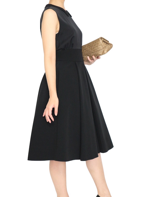 FOXEY NY（フォクシーニューヨーク） 襟付ボックスプリーツドレス（ブラック/サイズ38）｜レンタルドレス THE DRESS