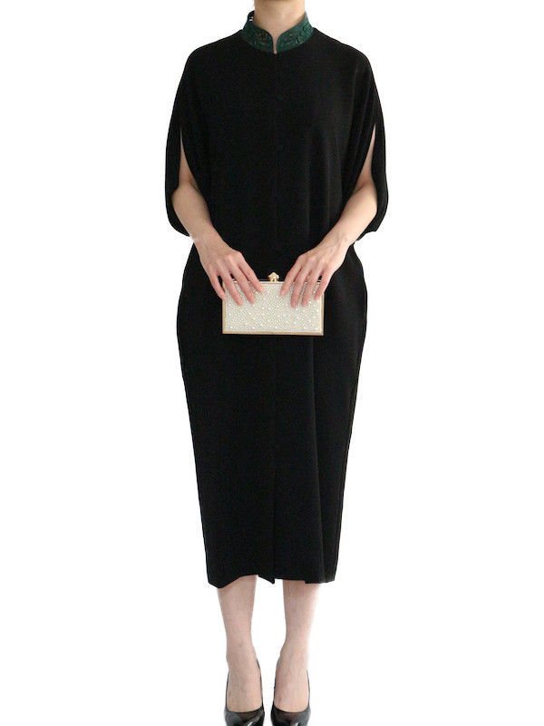 Mame Kurogouchi（マメ クロゴウチ） エンブロイダリーカラーフロントオープンドレス（ブラックxグリーン/サイズ2）