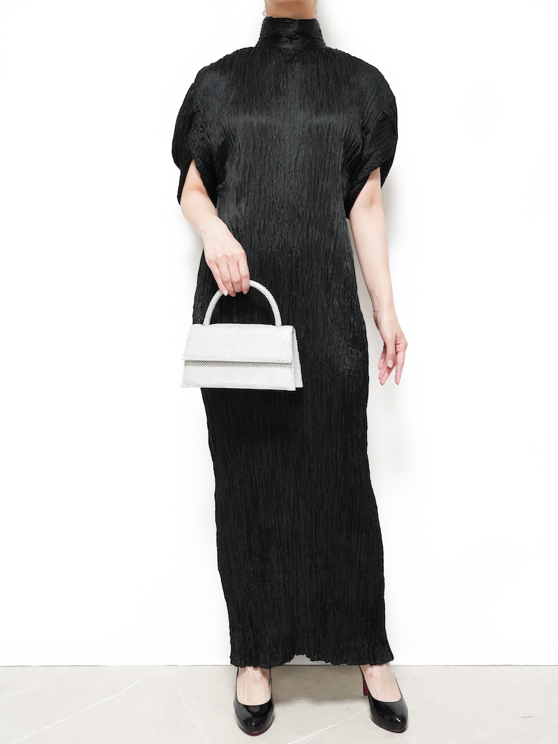 Mame Kurogouchi（マメ クロゴウチ） リンクルプリーツパフスリーブドレス（ブラック/サイズ2）