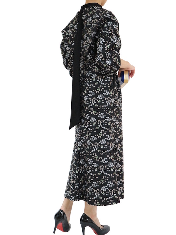 Mame Kurogouchi（マメ クロゴウチ） フローラルカットジャガードボリュームスリーブドレス（ブラック/サイズ1）｜レンタルドレス